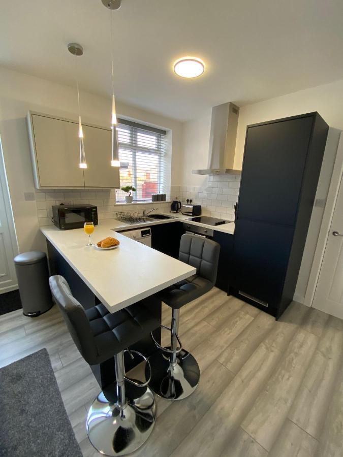 Appartamento Hu-Thirteen Apt One - Sleeps 4 Hessle Esterno foto